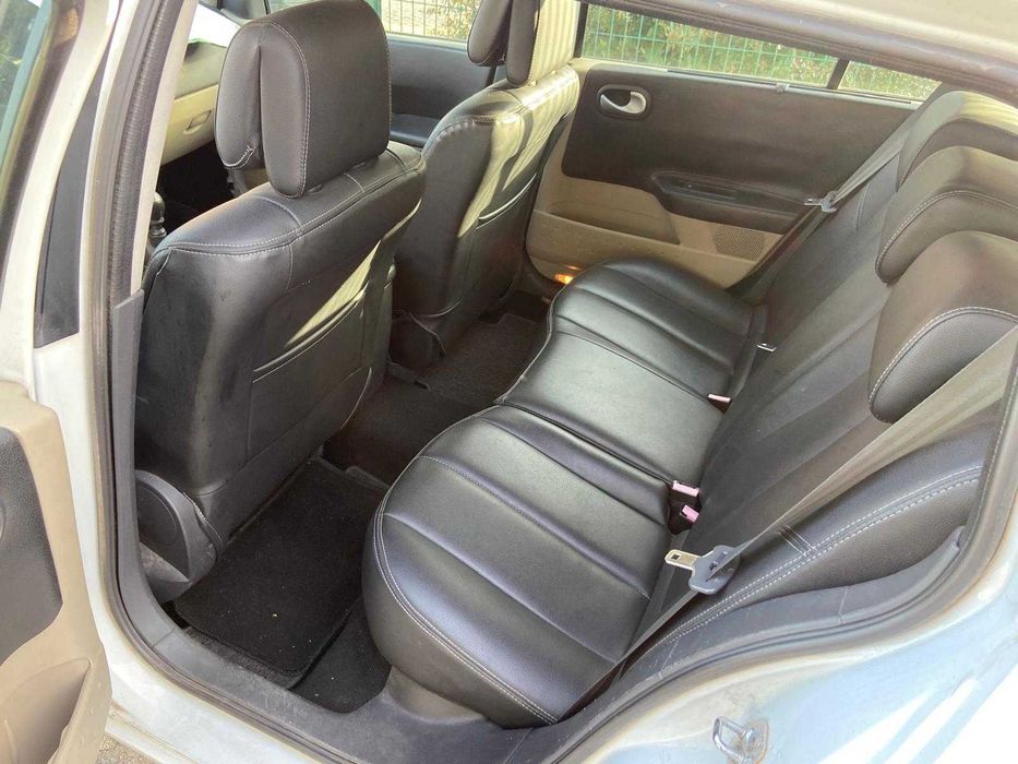 Carinha Renault Megane