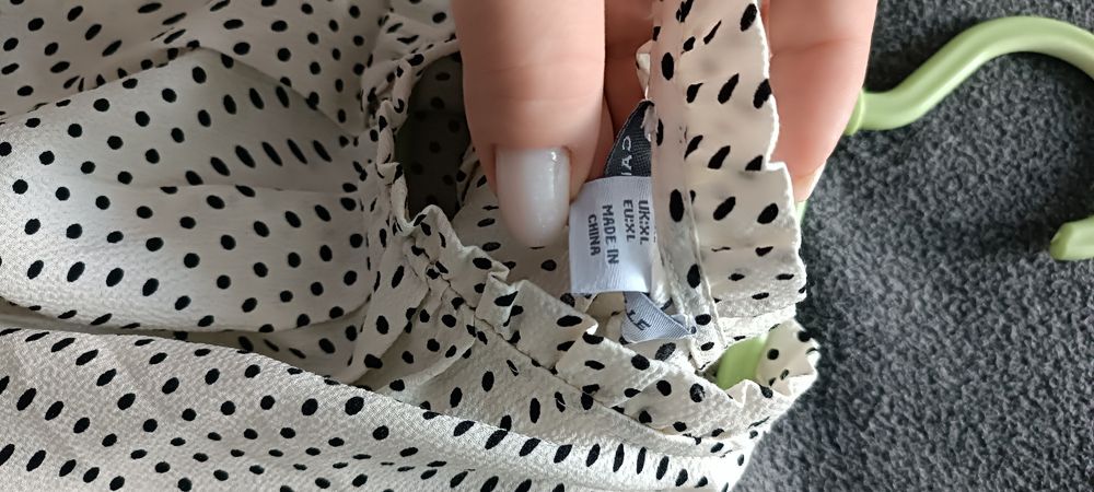 Продам блузу з рукавом