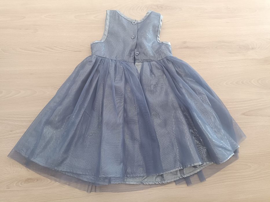 Tiulowa sukienka 98 stalowo niebieska