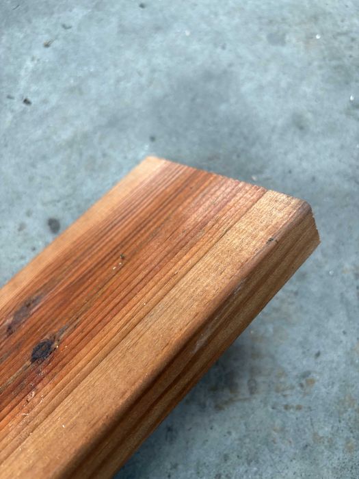 Deck Casquinha Vermelha Tratado Autoclave Castanho