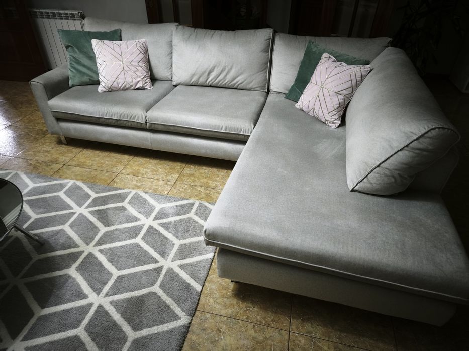 Vendo sala de jantar + móvel TV + mesa de centro