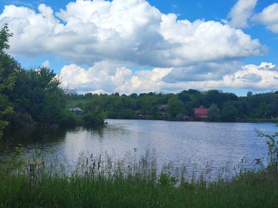 Земельна ділянка під базу відпочинку та інше.1Га біля лісу!Обухівський