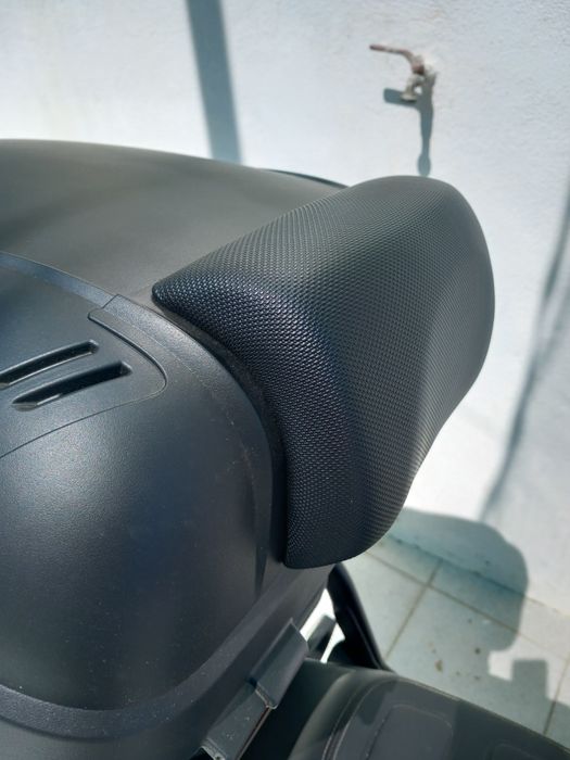 Benneli Leoncino 250 impecável com monorack e mala incluida