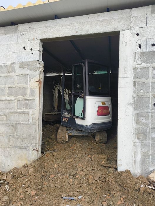 Serviço Mini Giratória