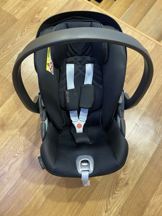 Cybex Cloud T i-Size