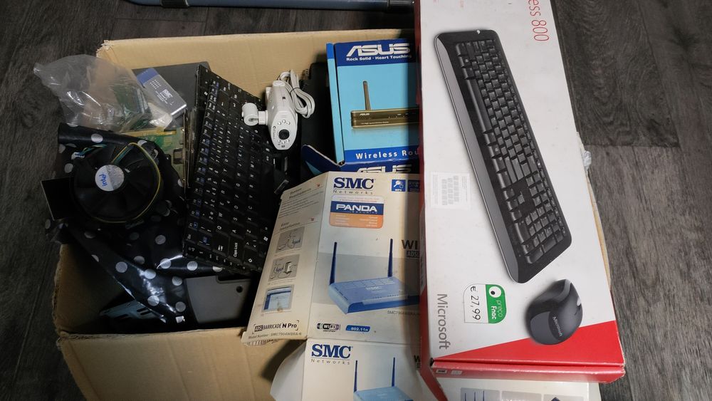 Computer equipment - assorted436502908581990400