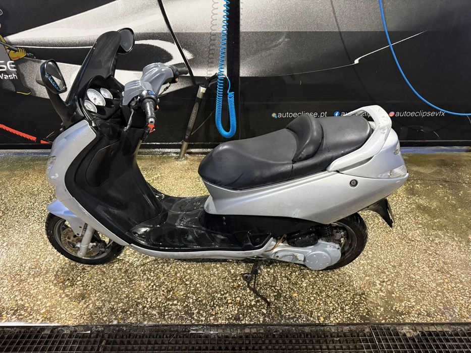 Scooter Peugeot Elystar 50