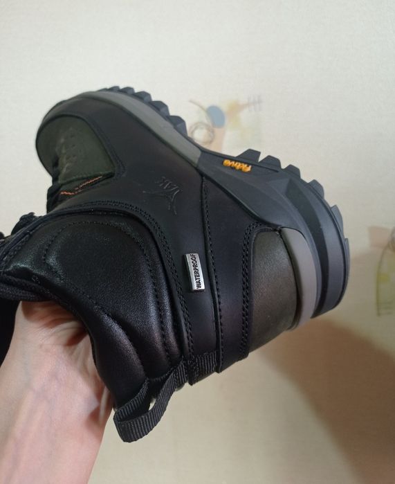 Кожаные ботинки термо, ecco утепленные, хаки