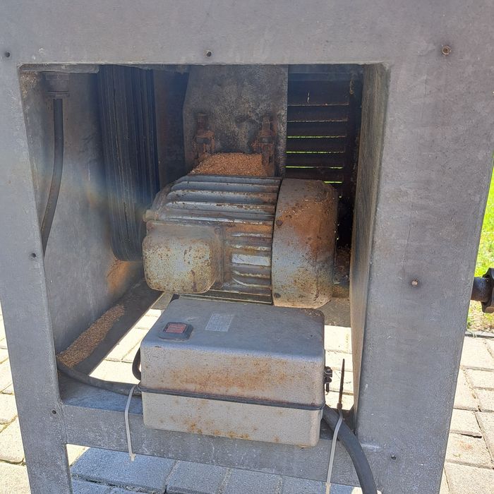 Krajzega piła stołowa rezerwacja