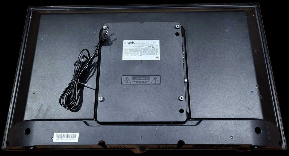 Телевизор 32 диагональ LED-32E6000 Smart +T2 Black