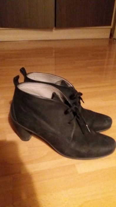 Продам ботинки ecco 41размер