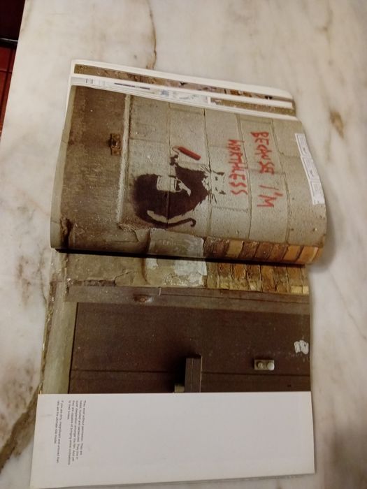 Livro Banksy Wall and Piece