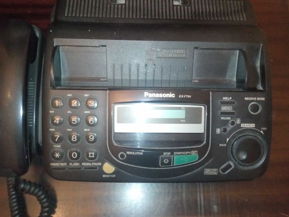 Телефон факс Panasonic KX-FT64