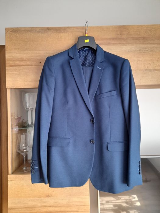 Garnitur granatowy - prawie nowy