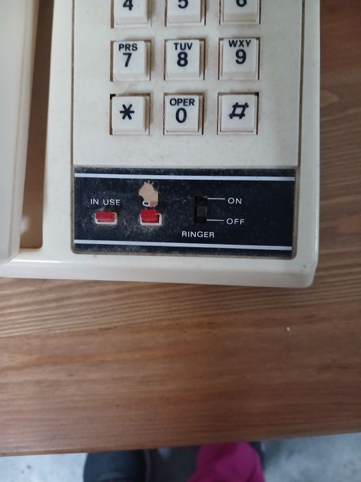 Telefone cor creme