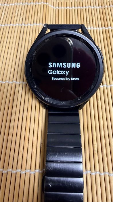 Продаю Samsung Galaxy Watch6 Classic 47mm у відмінному стані