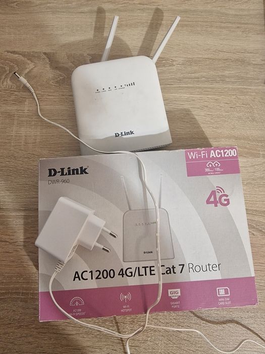 D-Link DWR-960/W AC1200