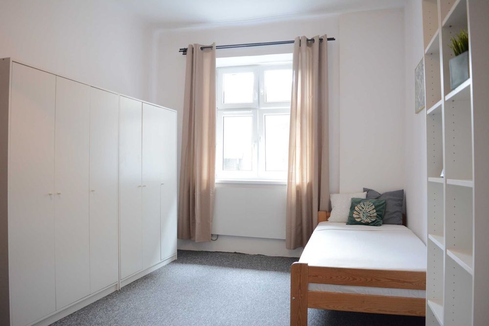 [ENG below] [Pokój wynajmę] Pokój dla 1 lub 2 osób przy ul. Lubicz