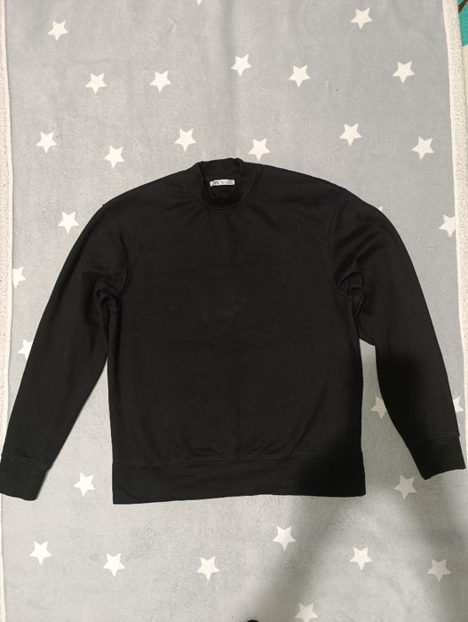 Свитшот фирмы Zara