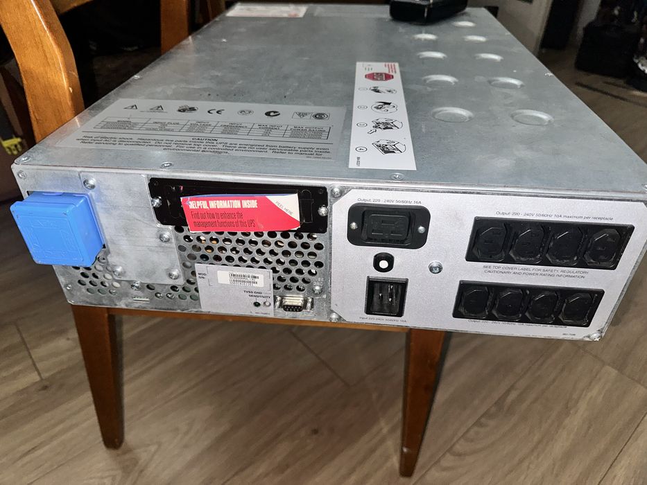 Продам безперебійник APC 3000,APC 2200,APC 1500 інвектор,перетворювач