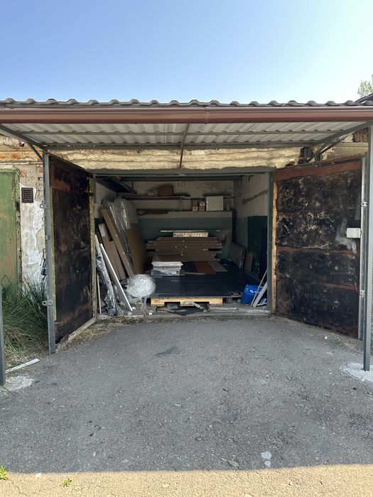 Гараж з ямою «Аерофлот» Любінська