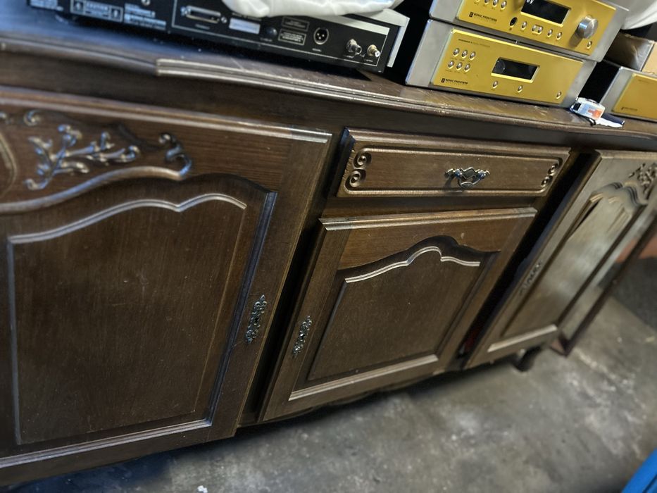 Movél aparador em madeira