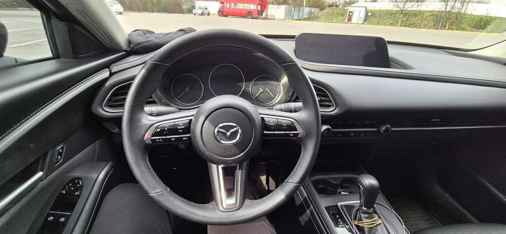 Продам Mazda Cx 30