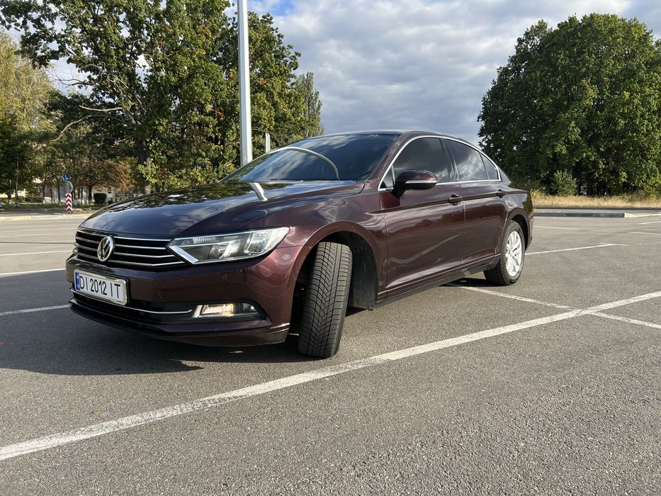 Продам автомобіль Volkswagen Passat B8