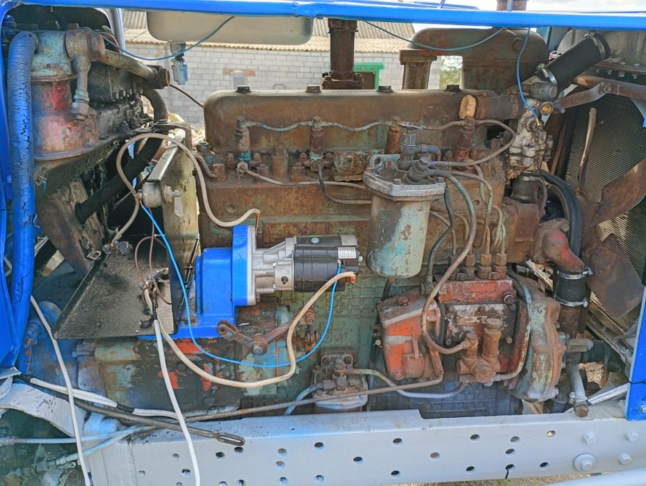 Продам ЮМЗ 6 на повному бойовому ходу