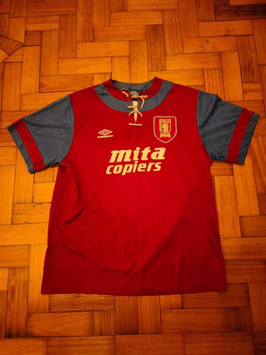 Vintage 1989/90 Aston Villa Umbro Football Shirt