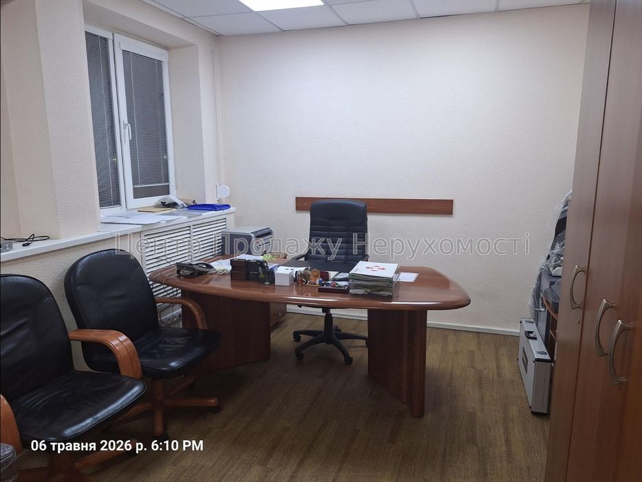 Оренда окремого офісу +7 боксів