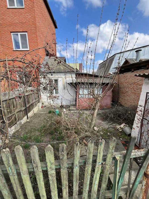 (3) Продам частину будинку р-н Олієжиркомбінату 0756