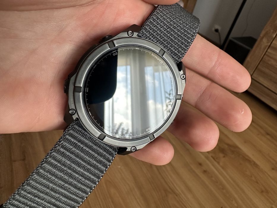 Garmin fenix 8 sapphire amoled dlc