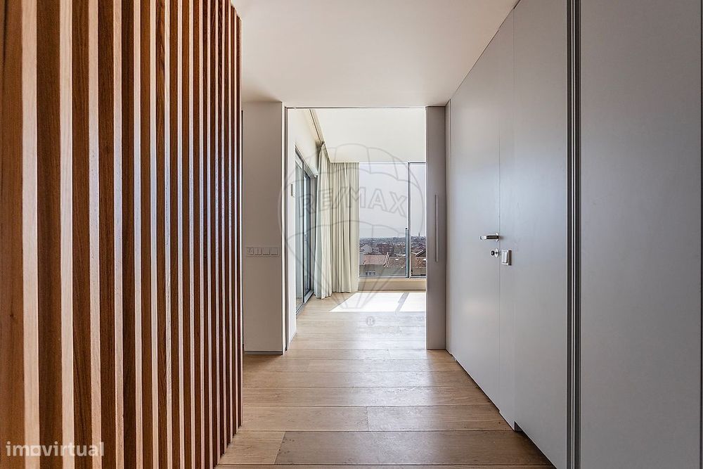 Apartamento T4 para venda