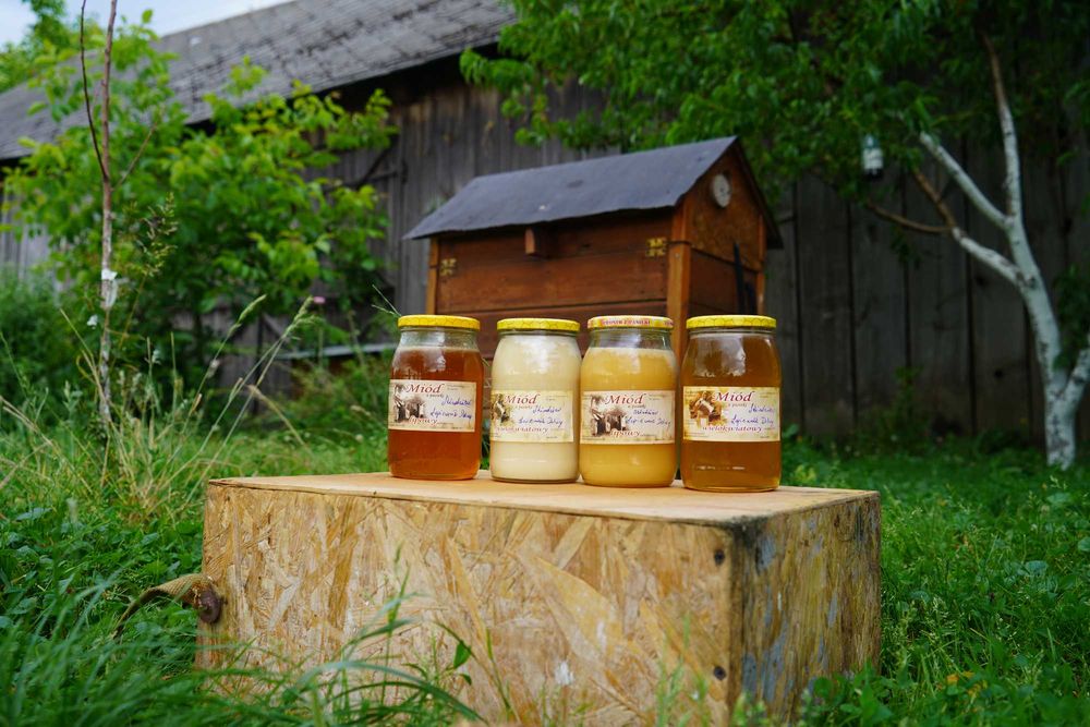 Zdrowy miód z domowej pasieki- Spróbuj koniecznie!