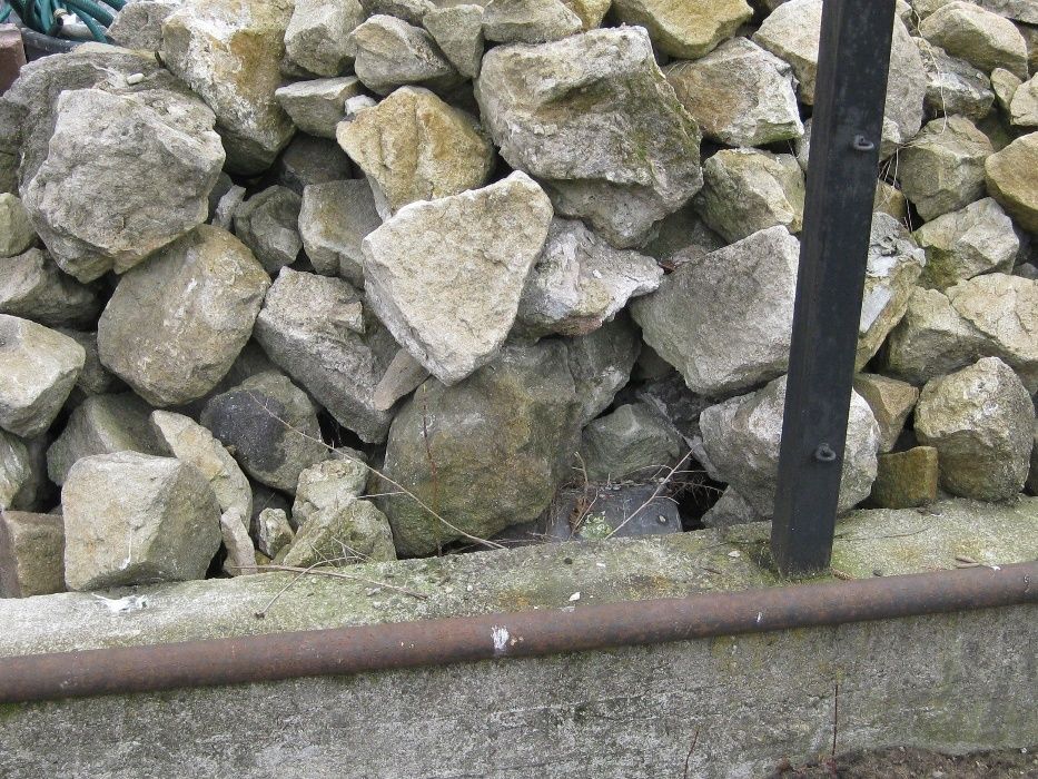 Kamień piaskowiec na altanki i kwietniki