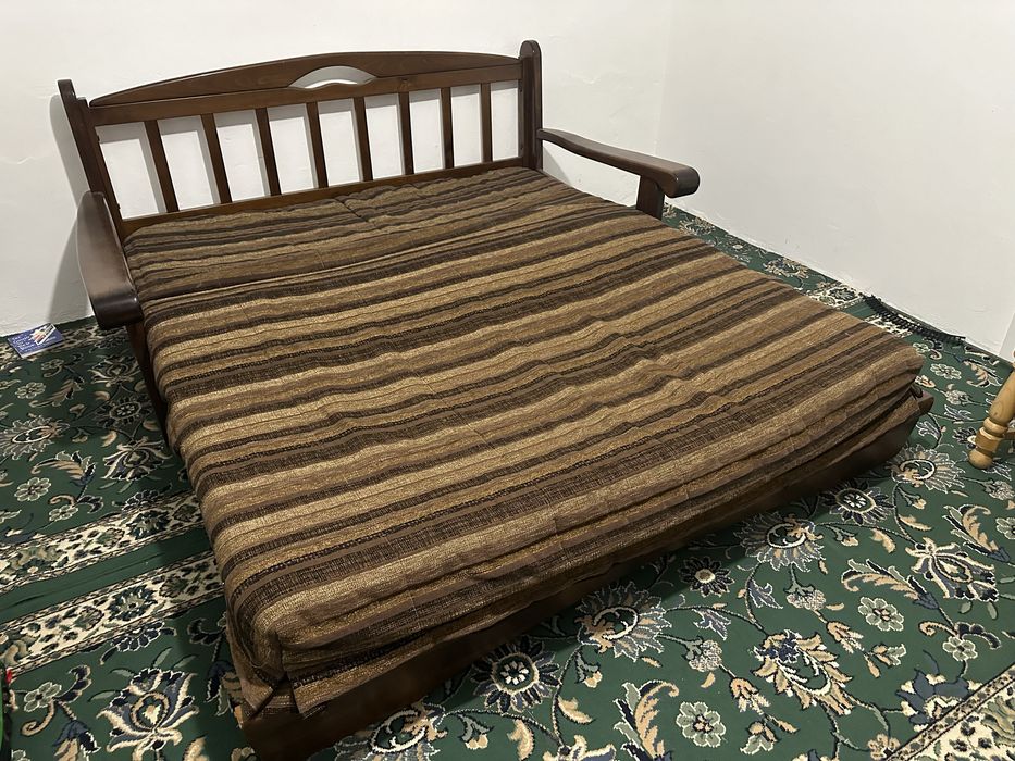 Диван, Ліжко, тумби приліжкові, спальня