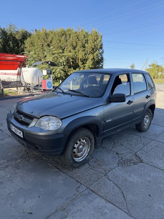 Chevrolet niva, нива шевроле