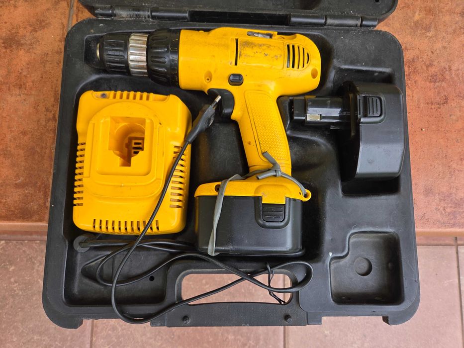 wiertarka akumulatorowa DeWalt