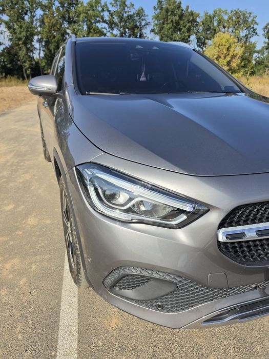 Mercedes-Benz GLA-Class 2021