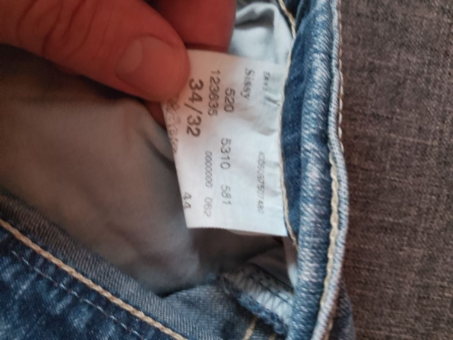 Spodnie męskie jeans Mustang stan bdb