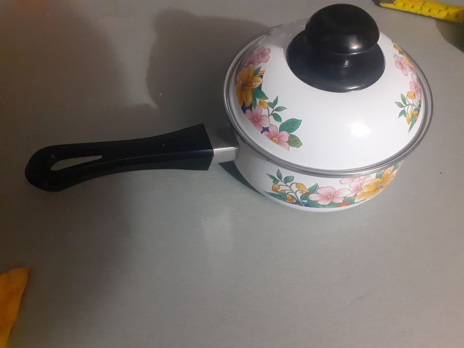 Tacho pequeno antigo ainda novo por estrear.