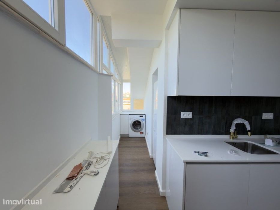 Apartamento T2, Reboleira, Amadora