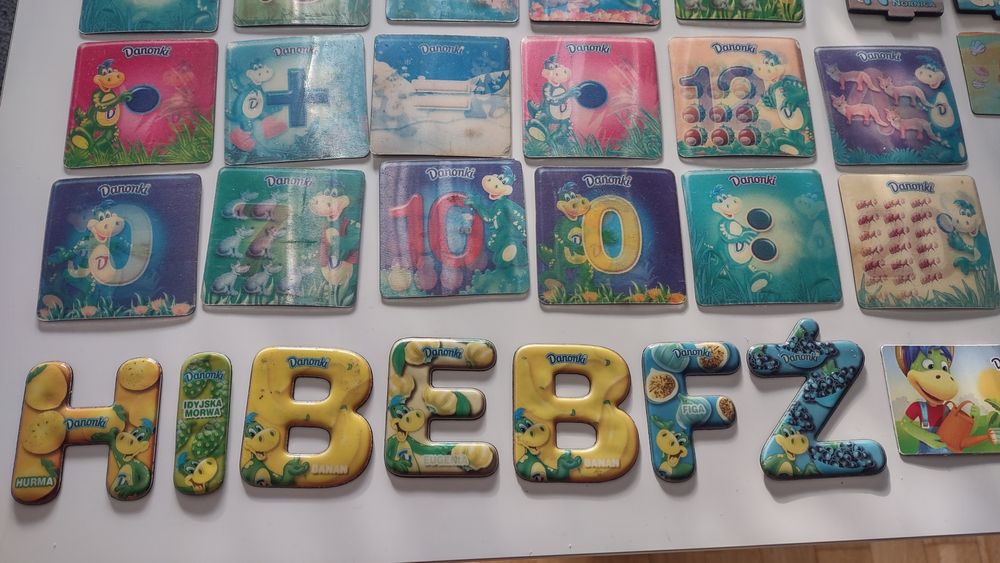 Magnesy na lodówkę z kolekcji Danonki i inne