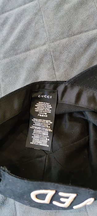 Продам бейсболку GUCCI LOVED оригинал