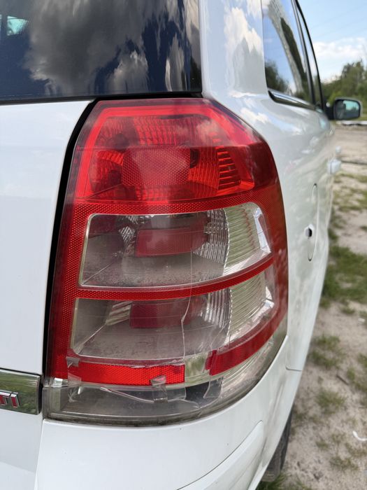 Opel Zafira 2013 VIN W0L0AHM75E2023207 фото оголошення 4 з 8