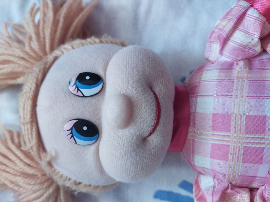 М'яка іграшка-кукла