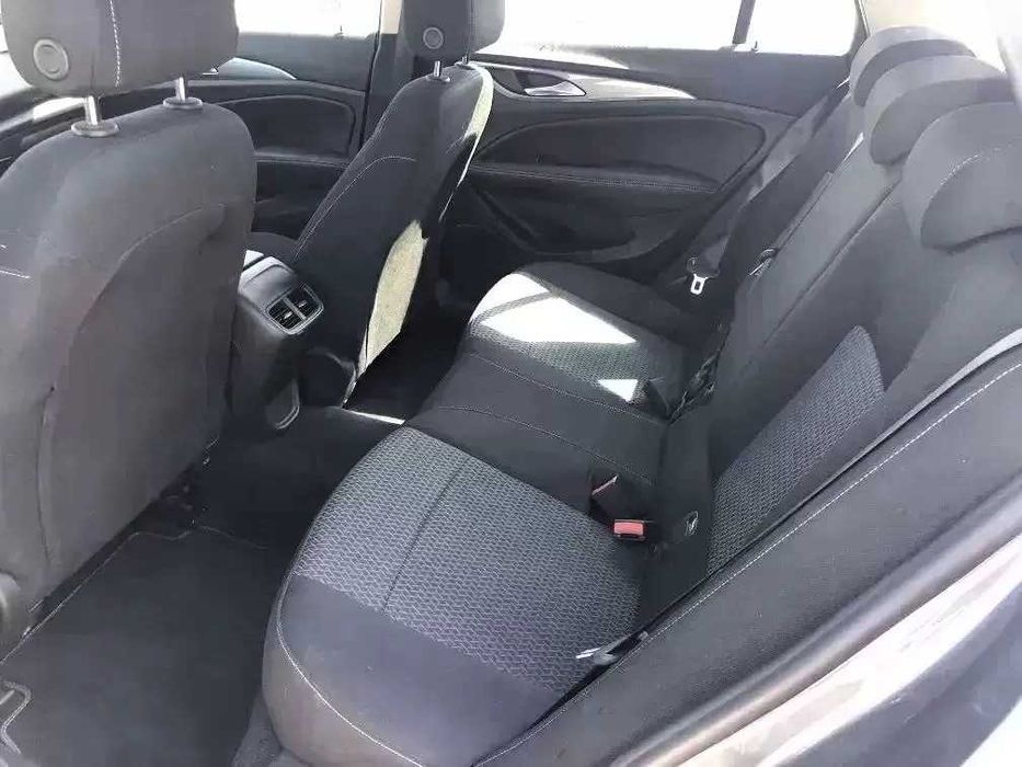 Opel Insignia Sports Tourer 1.5 D Ultimate | Financiamento disponível