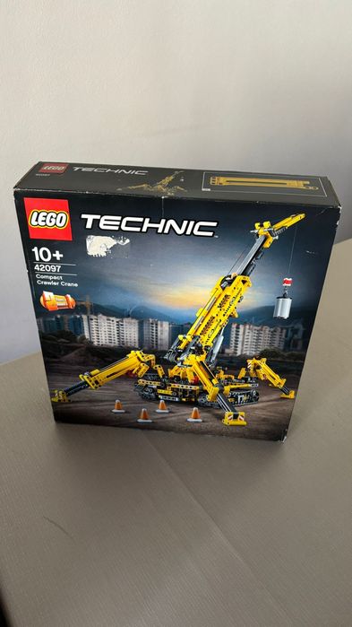 Lego Technic Compact Crawler Crane (42097)