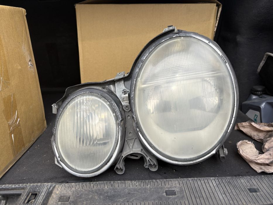 Farol mercedes w210